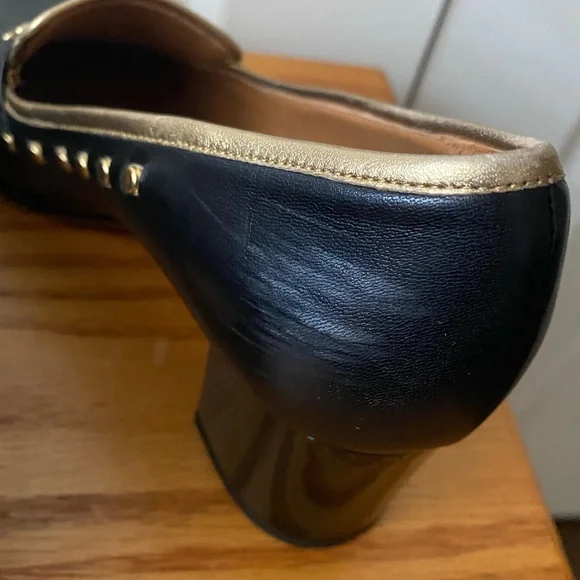 TORY BURCH Perfect Black/Dulce de Leche Leather Studded Loafers Pumps SZ 6.5 - Picture 12 of 15